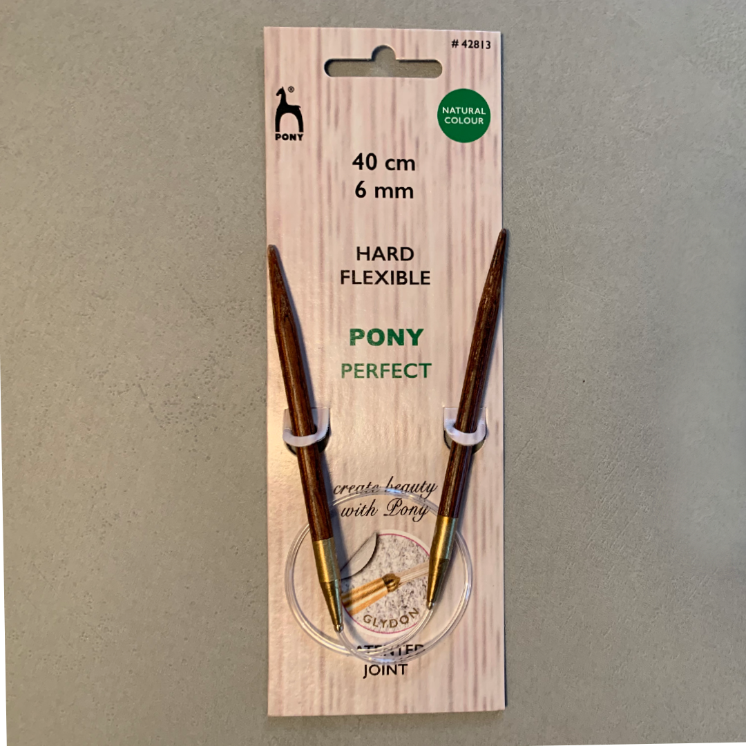 Rundpinde i træ fra Pony Perfect